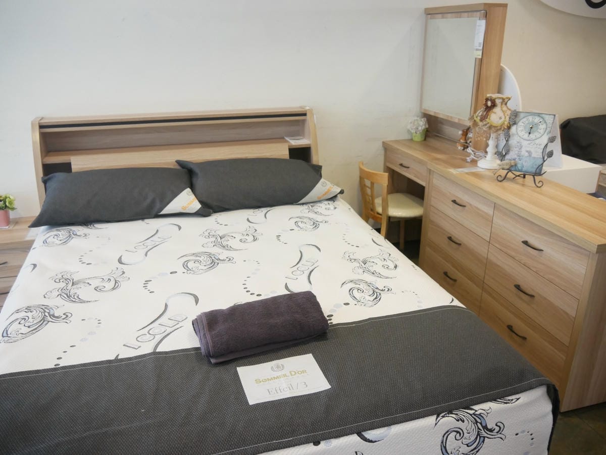 P1700070_副本.jpg P1700070_副本.jpg