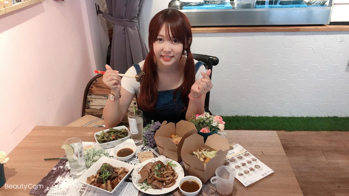 IMG_0411-2.jpg IMG_0411-2.jpg