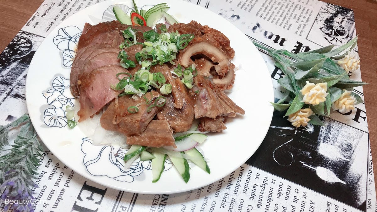 IMG_0402-2.jpg IMG_0402-2.jpg