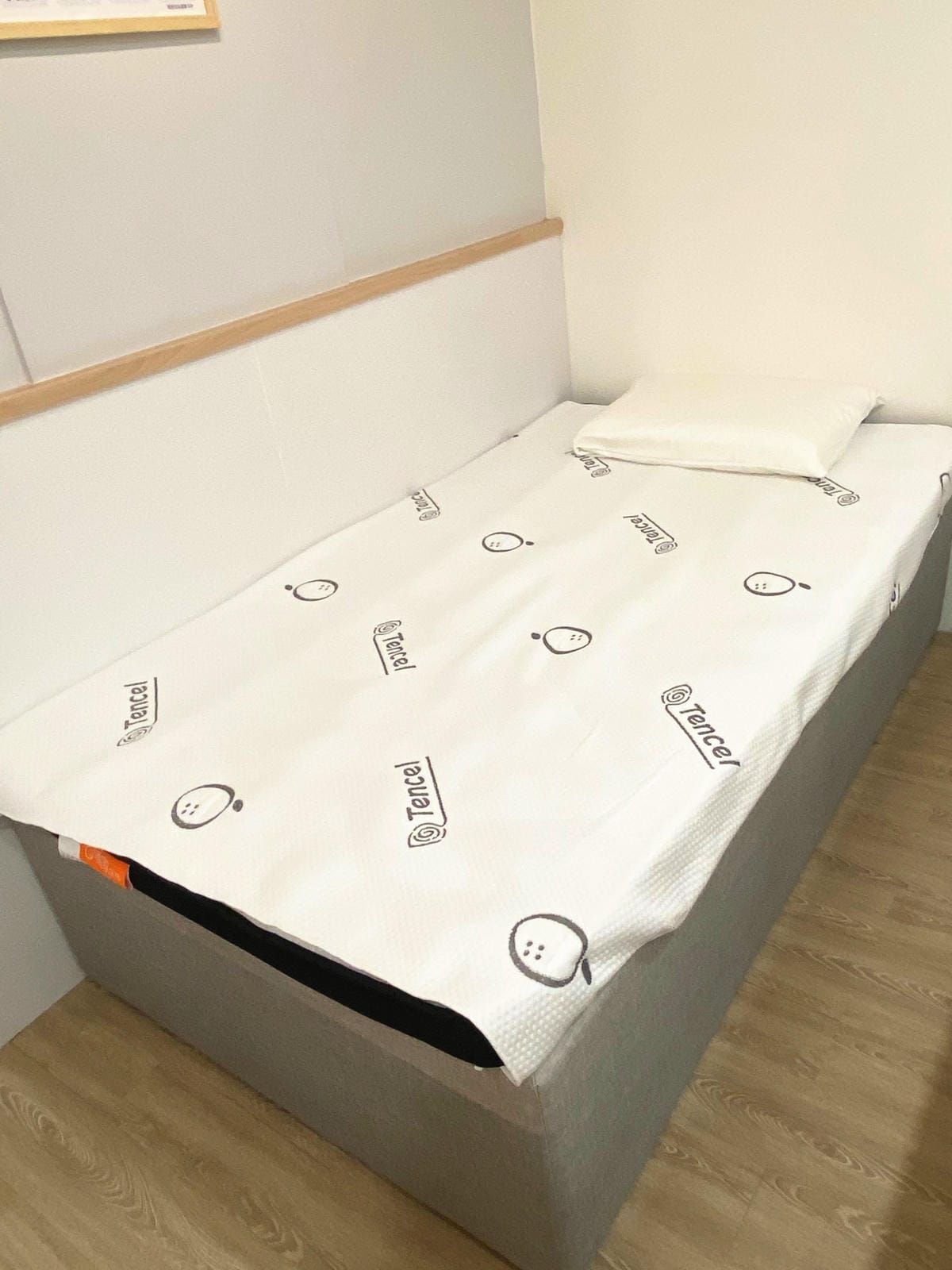 IMG_4043-1_副本.jpg IMG_4043-1_副本.jpg