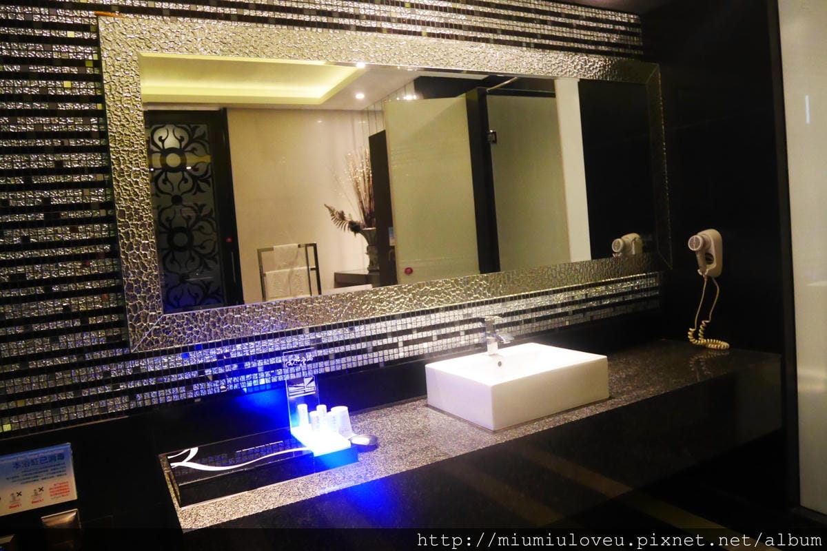 P1500699_副本.jpg P1500699_副本.jpg