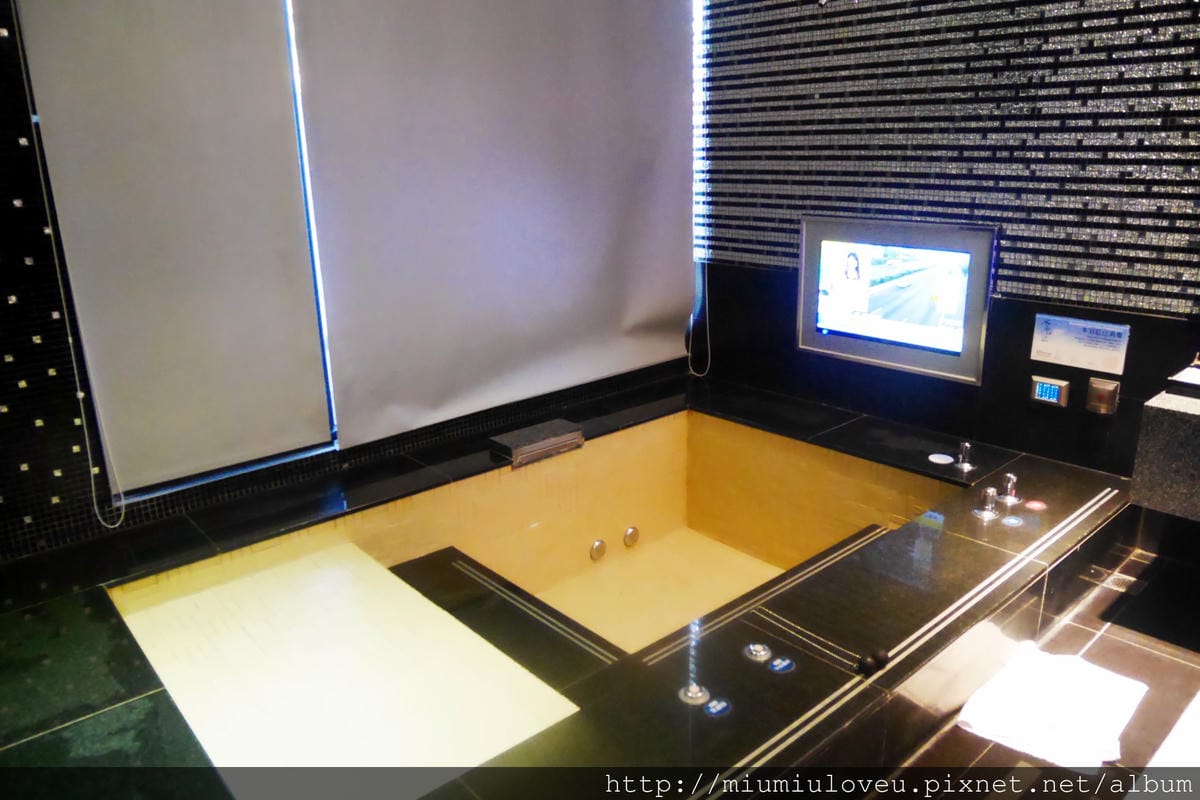 P1500721_副本.jpg P1500721_副本.jpg