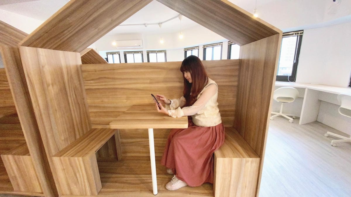 /tmp/phpnocnus /tmp/phpnocnus