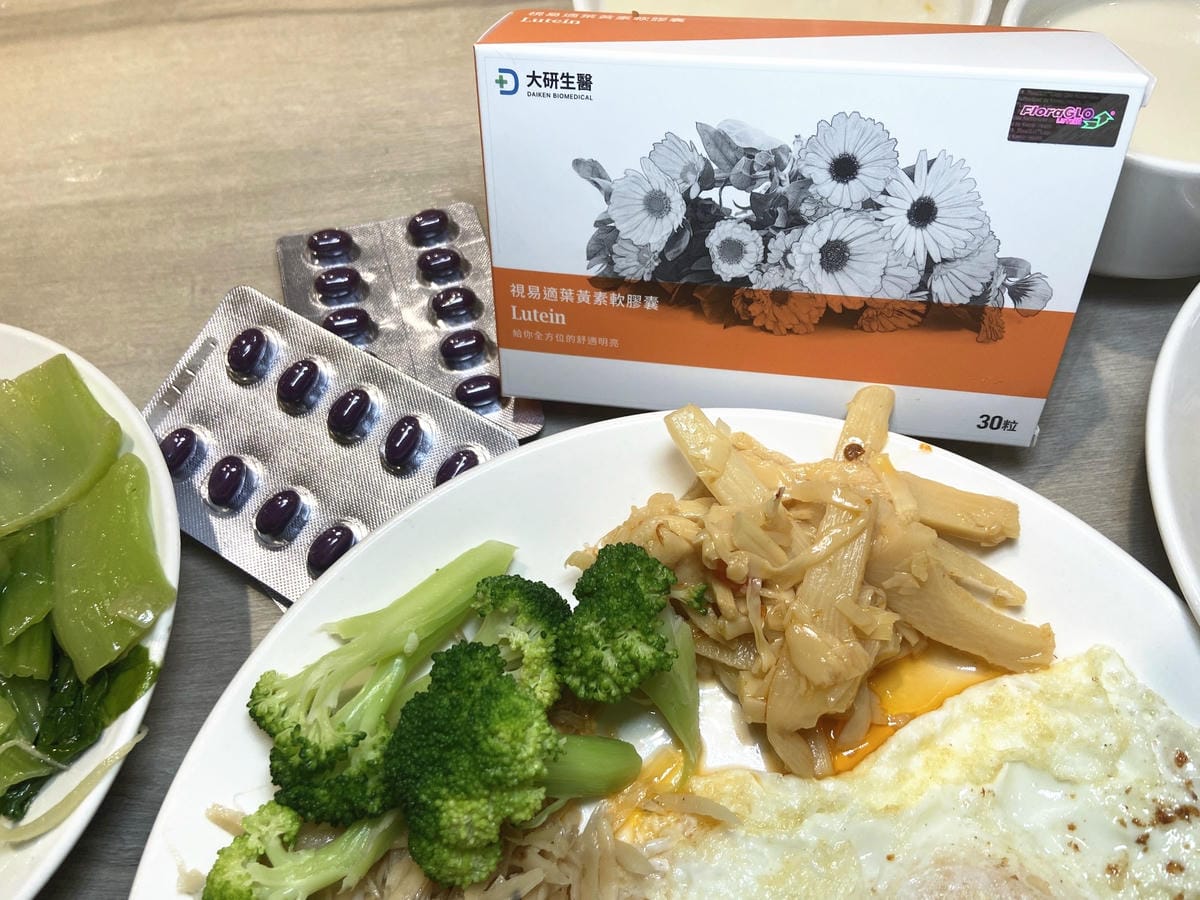 /tmp/phpiEN4mV /tmp/phpiEN4mV