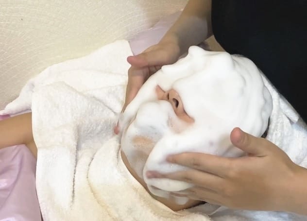 泡泡面膜3_副本.jpg 泡泡面膜3_副本.jpg