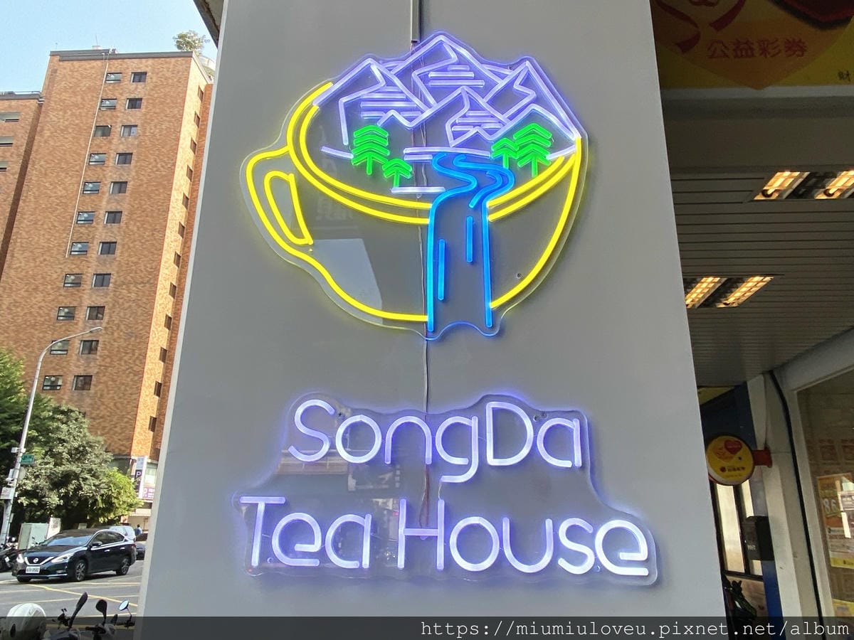 IMG_7913_副本.jpg IMG_7913_副本.jpg