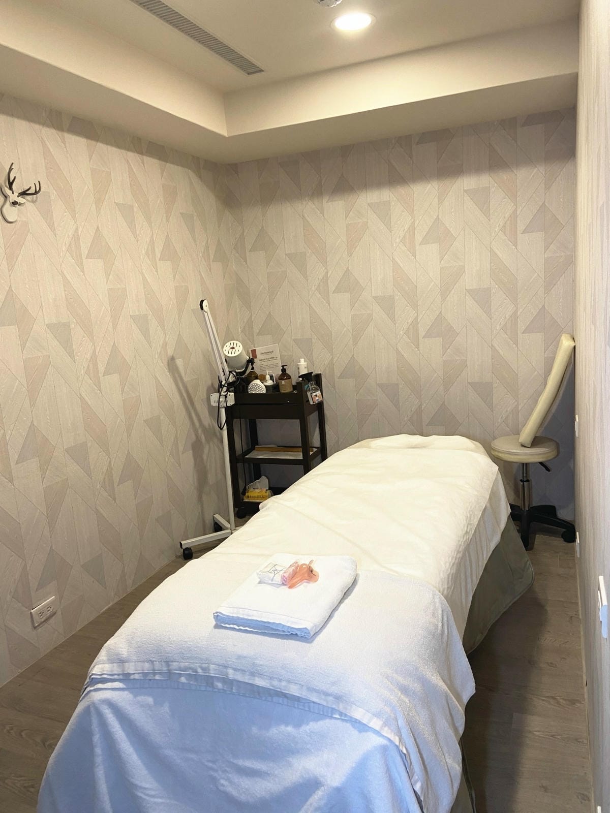 /tmp/phpVeMUqj /tmp/phpVeMUqj