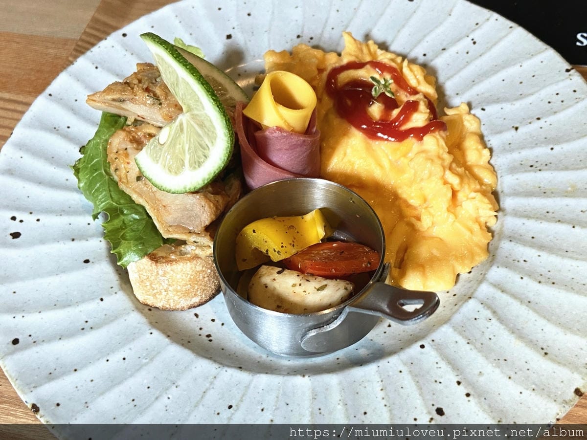 IMG_2698_副本.jpg IMG_2698_副本.jpg