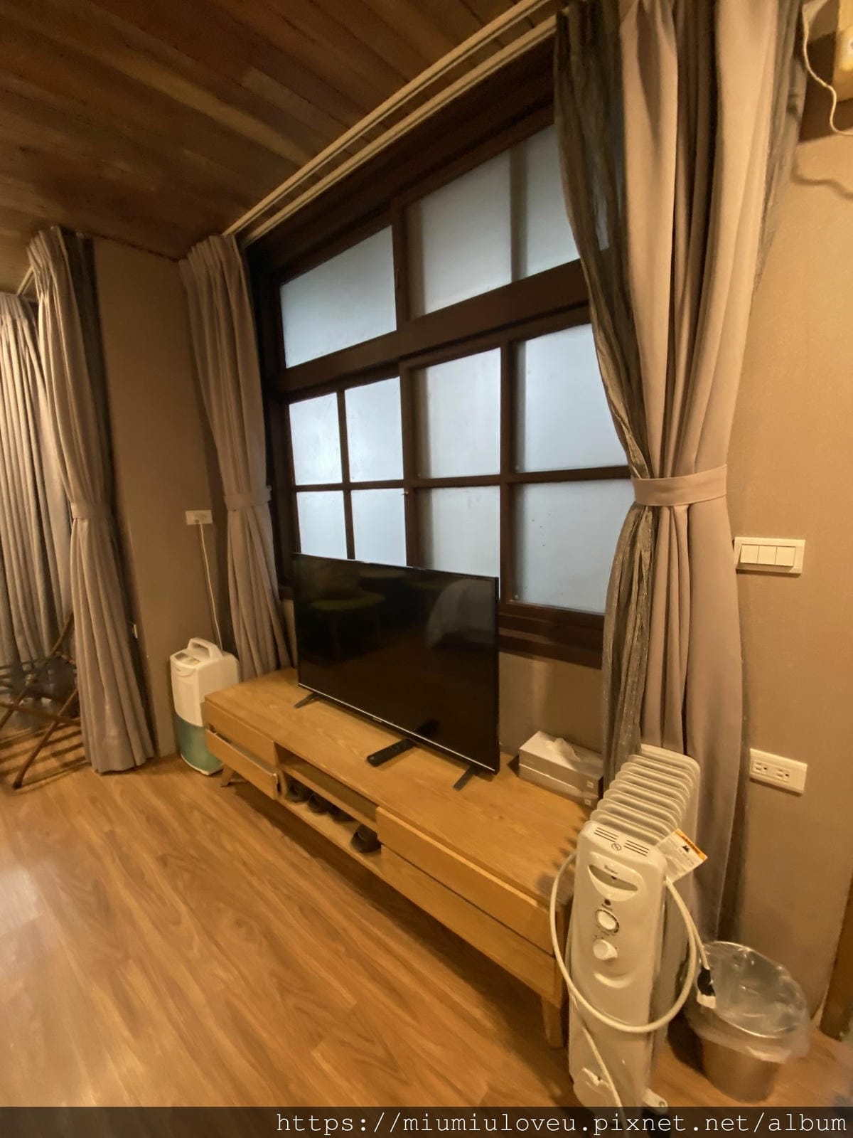 IMG_9896_副本.jpg IMG_9896_副本.jpg