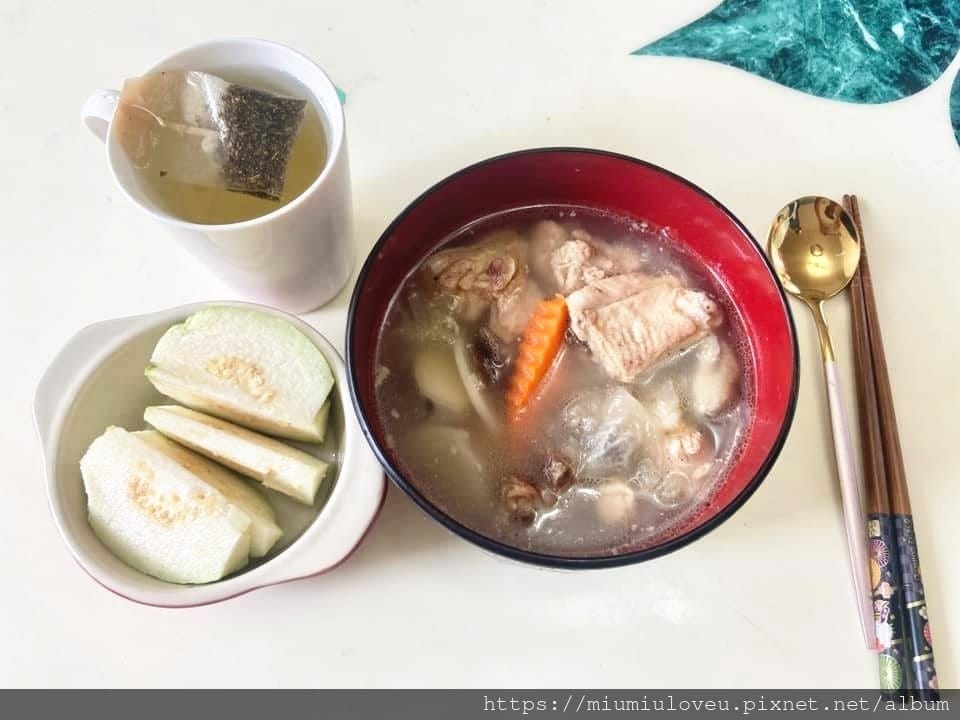 白木耳山藥雞湯_副本.jpg 白木耳山藥雞湯_副本.jpg