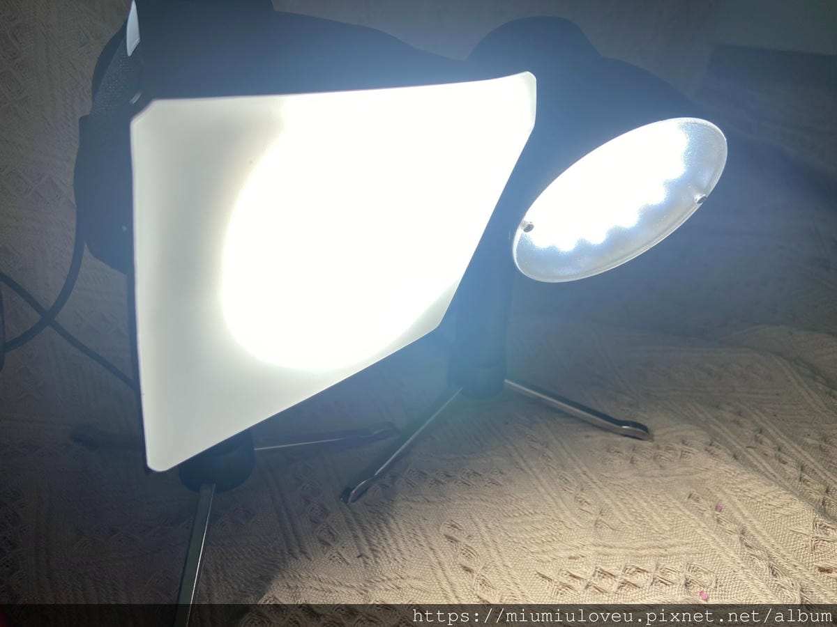 KING BEST LED雙補光燈 (1)_副本.jpg KING BEST LED雙補光燈 (1)_副本.jpg