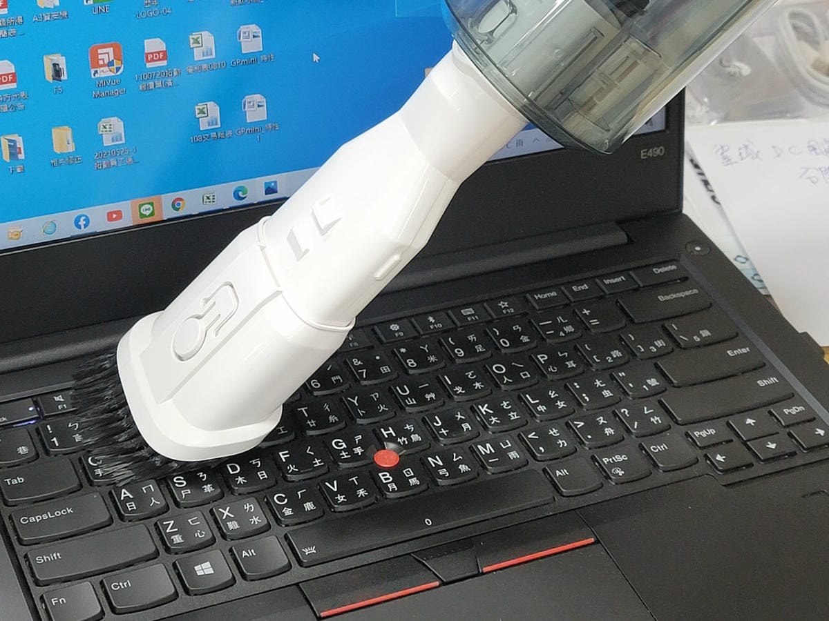 /tmp/php05XrA6 /tmp/php05XrA6