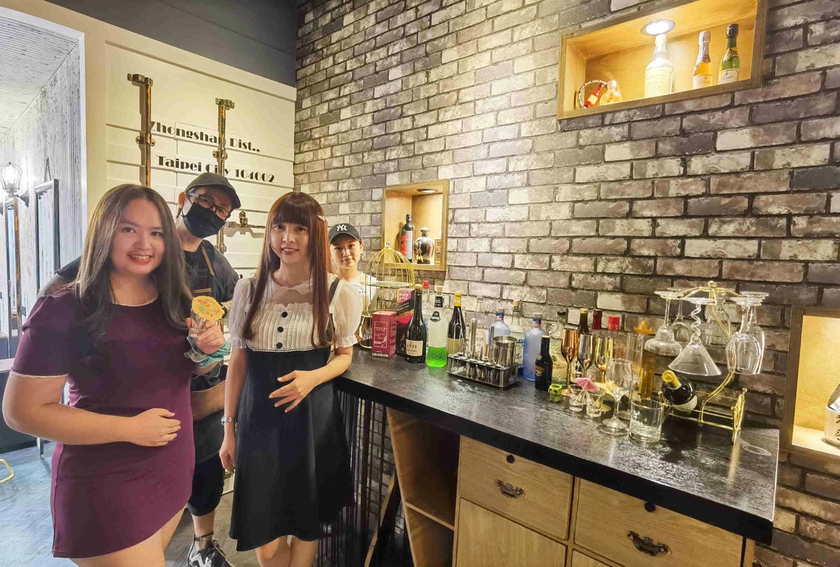 FIN (54).jpg FIN (54).jpg