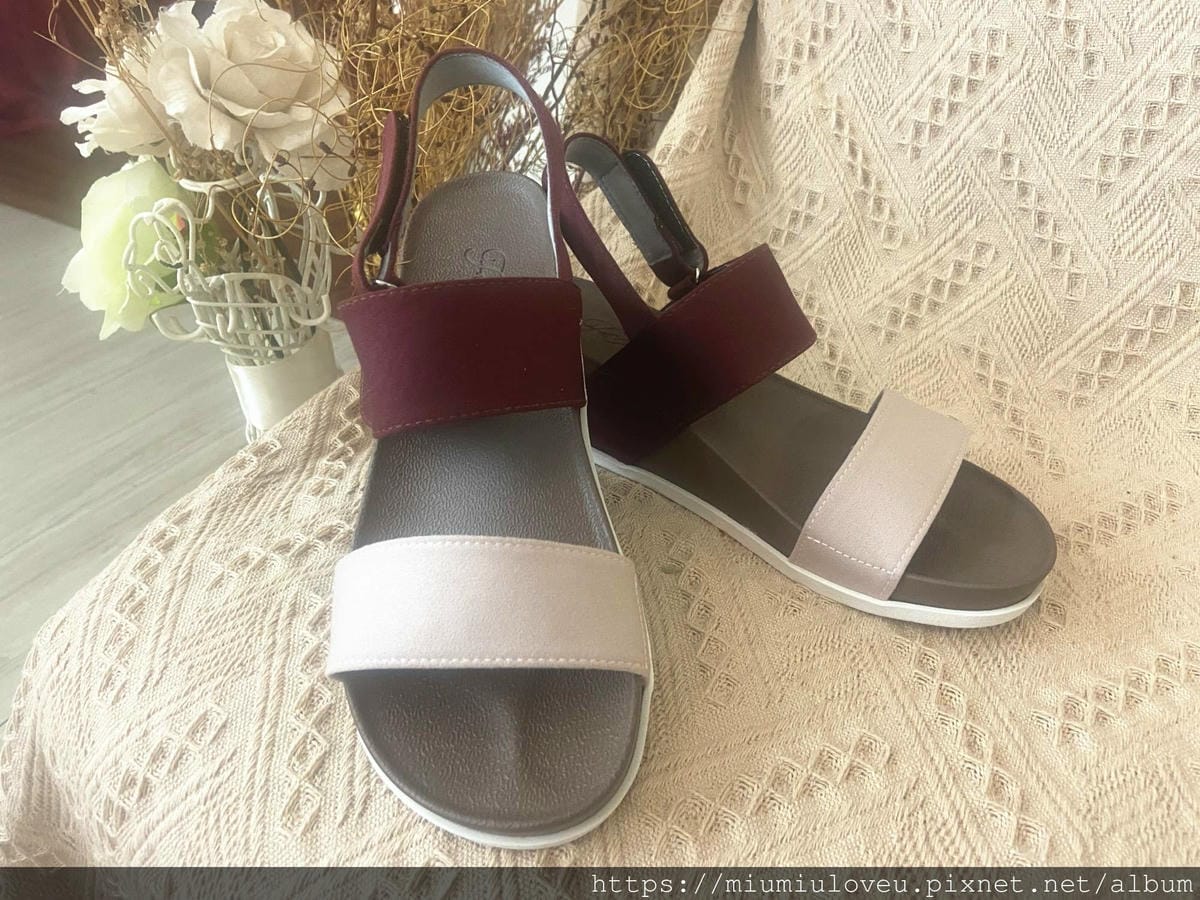 FMshoes (13).jpg FMshoes (13).jpg