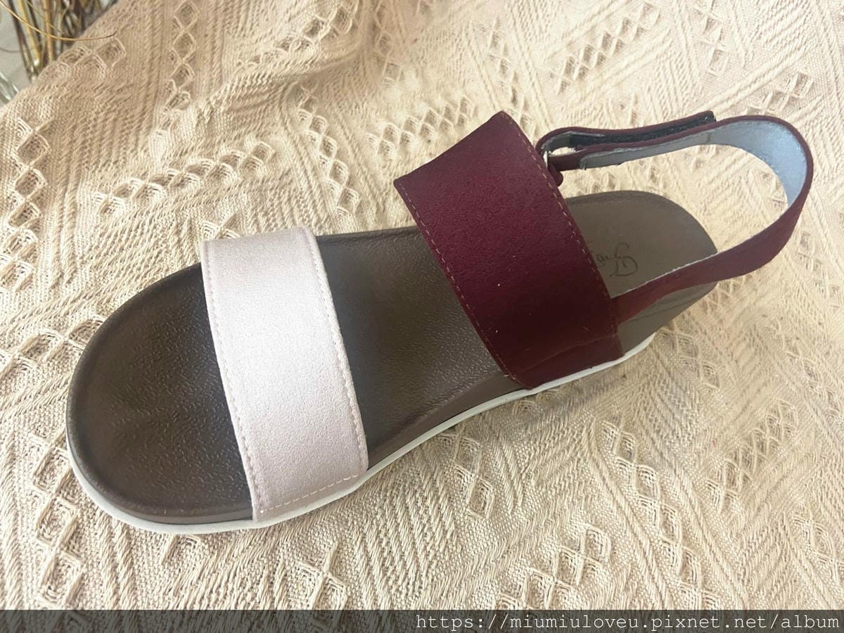 FMshoes (15).jpg FMshoes (15).jpg