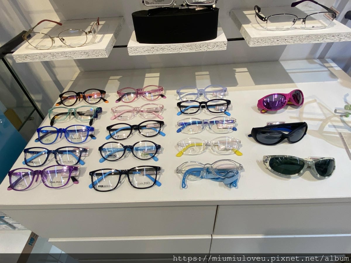 得恩堂眼鏡 (14).jpg 得恩堂眼鏡 (14).jpg