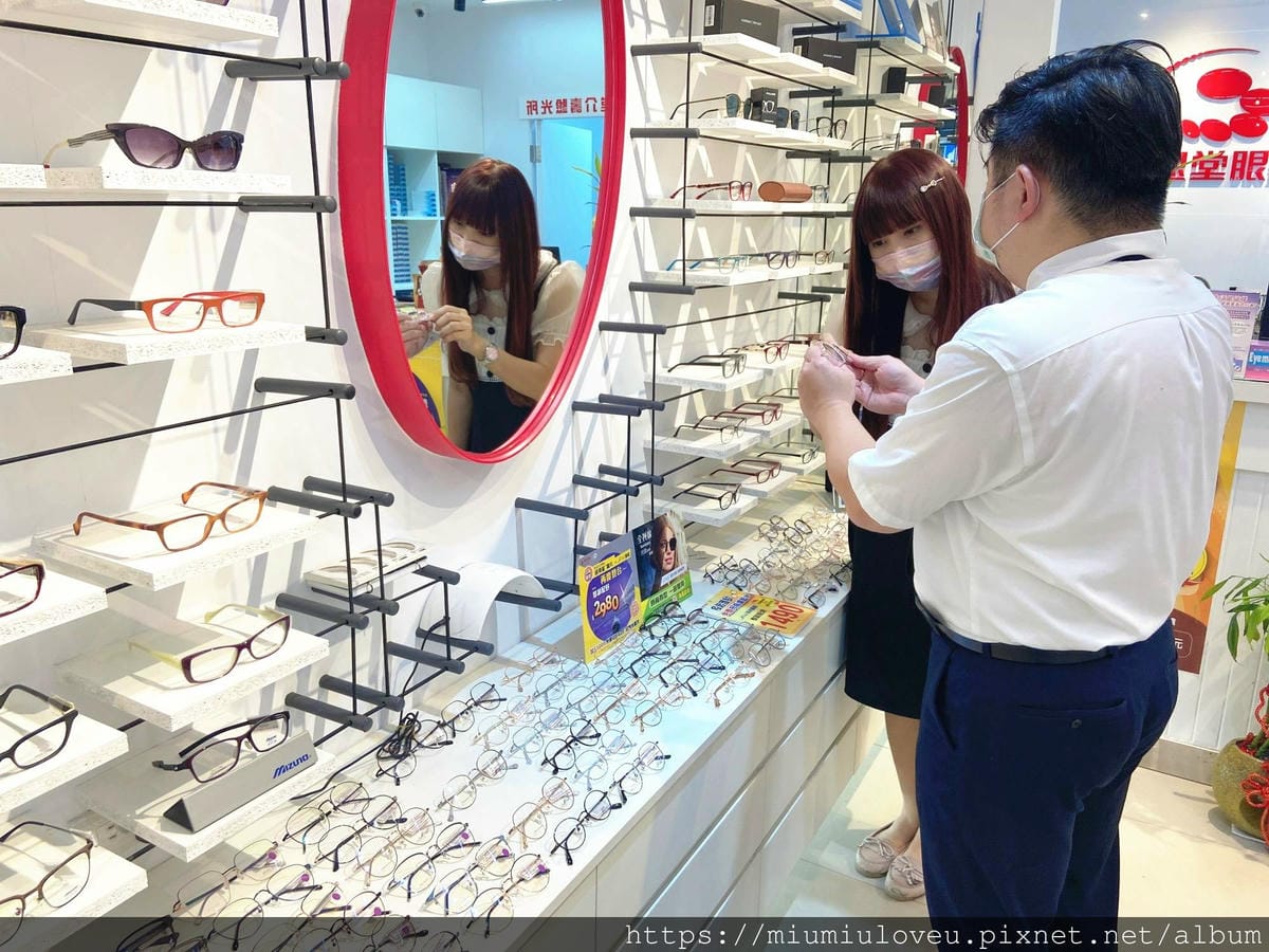 得恩堂眼鏡 (35).jpg 得恩堂眼鏡 (35).jpg