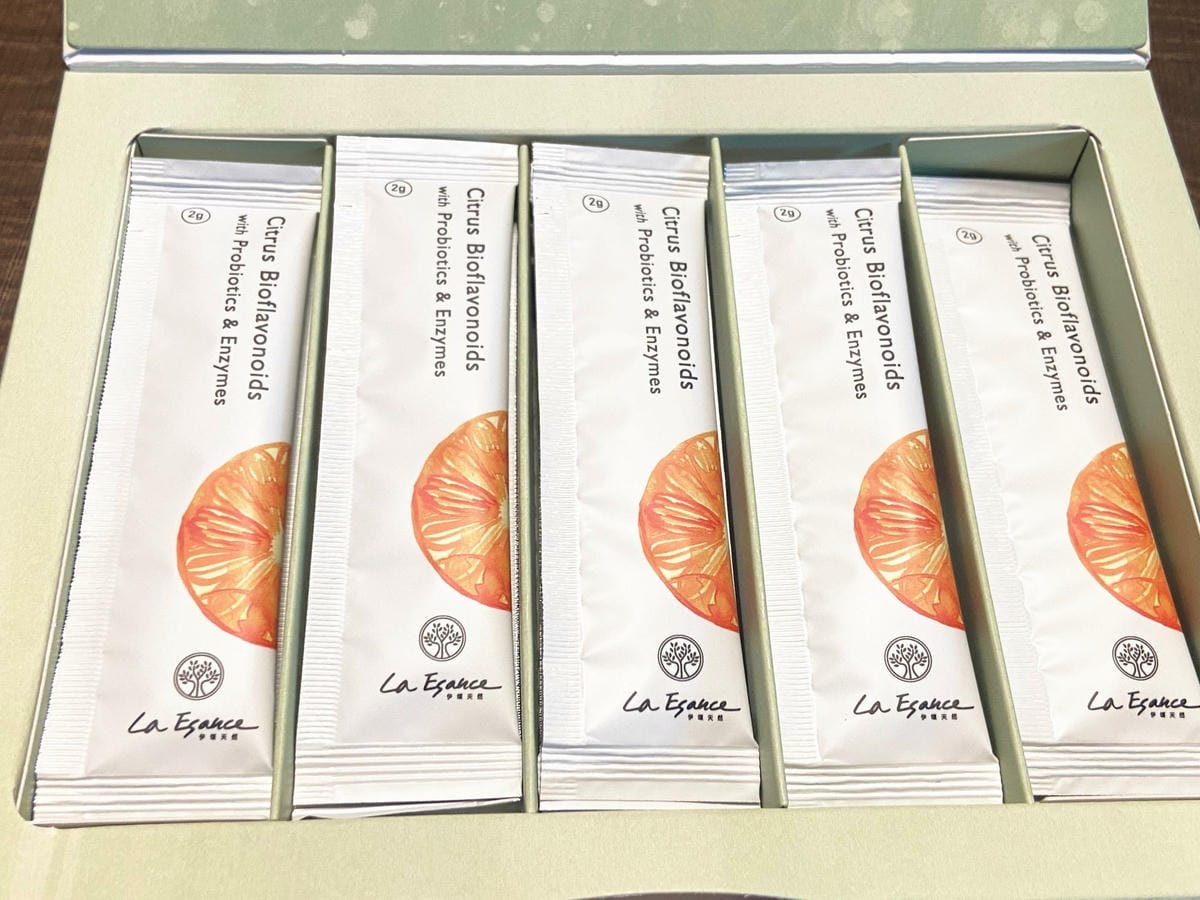 伊頌天然草本橙萃極制三重奏益生菌 (6).jpg 伊頌天然草本橙萃極制三重奏益生菌 (6).jpg