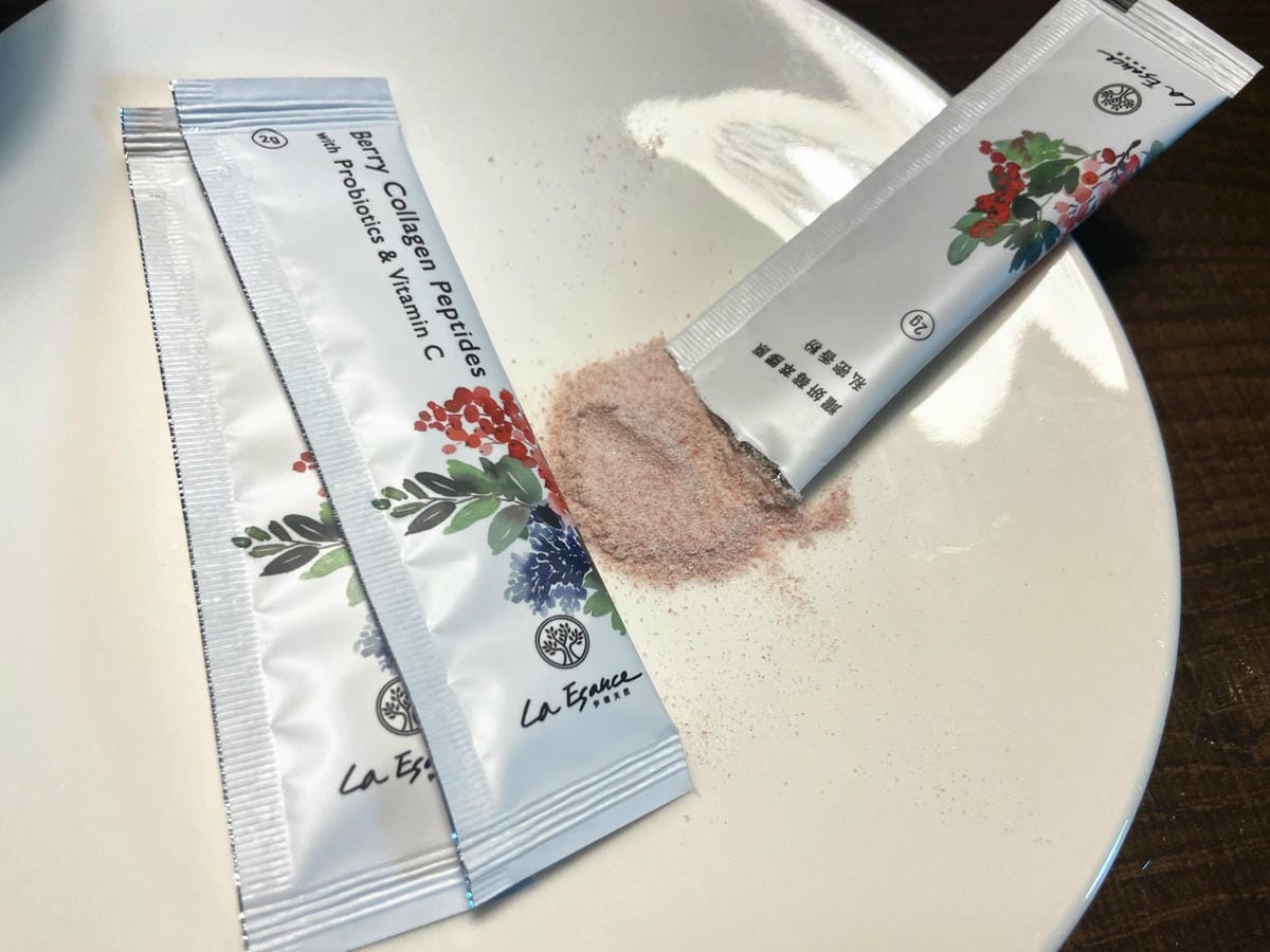 伊頌天然耀妍莓萃膠妍私密香粉 (6).jpg 伊頌天然耀妍莓萃膠妍私密香粉 (6).jpg