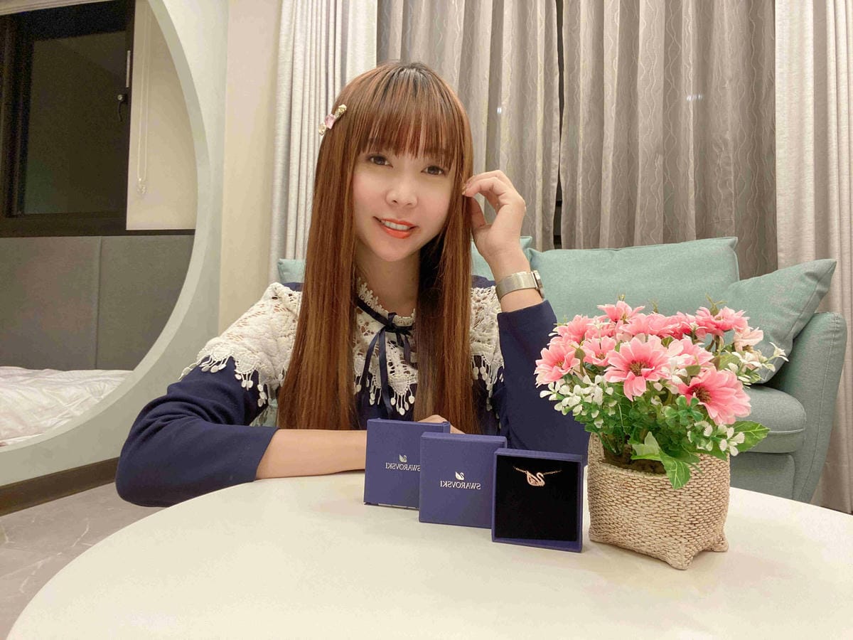 施華洛世奇 (1).jpg 施華洛世奇 (1).jpg