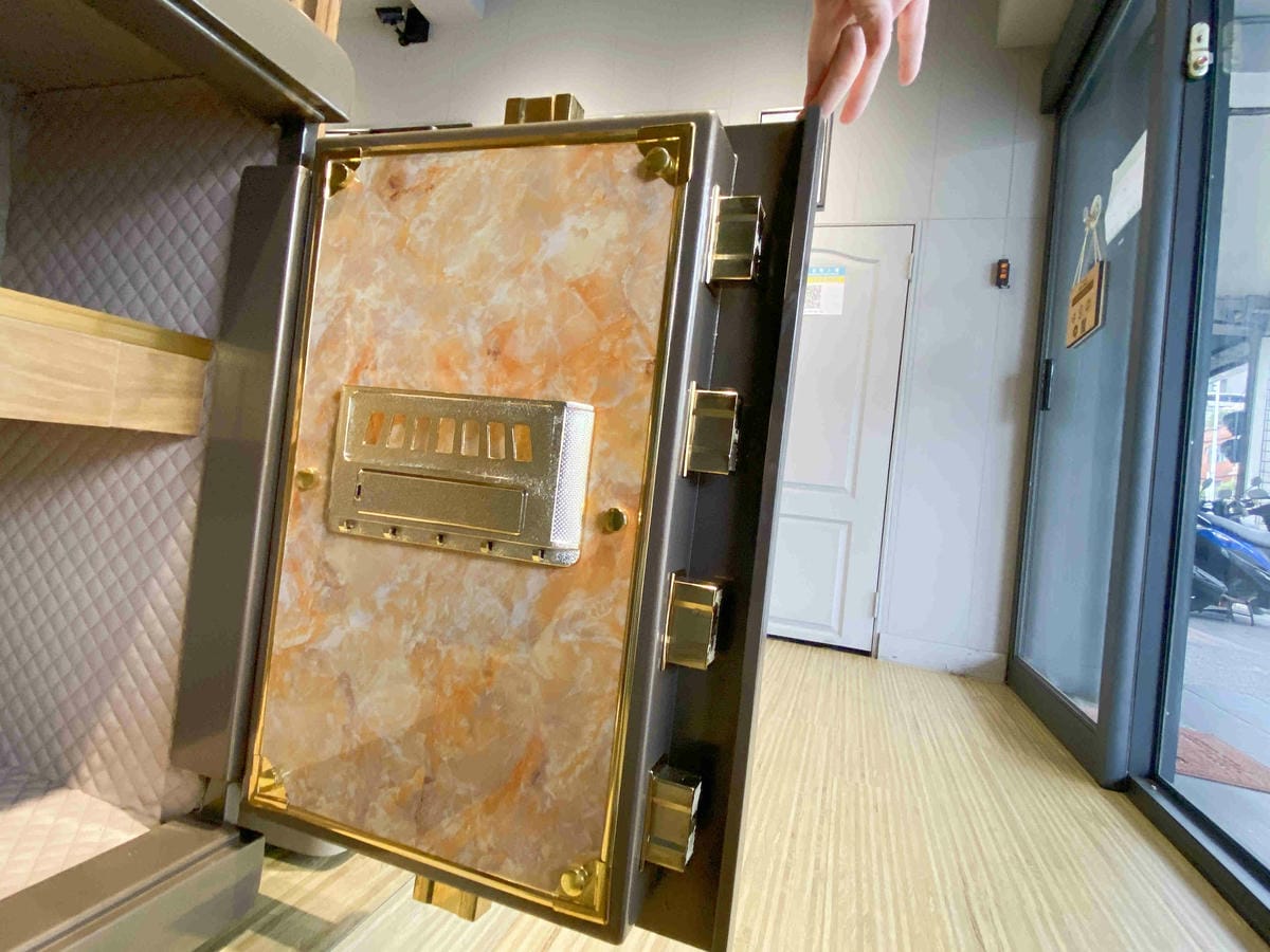 阿波羅保險箱 (60).jpg 阿波羅保險箱 (60).jpg