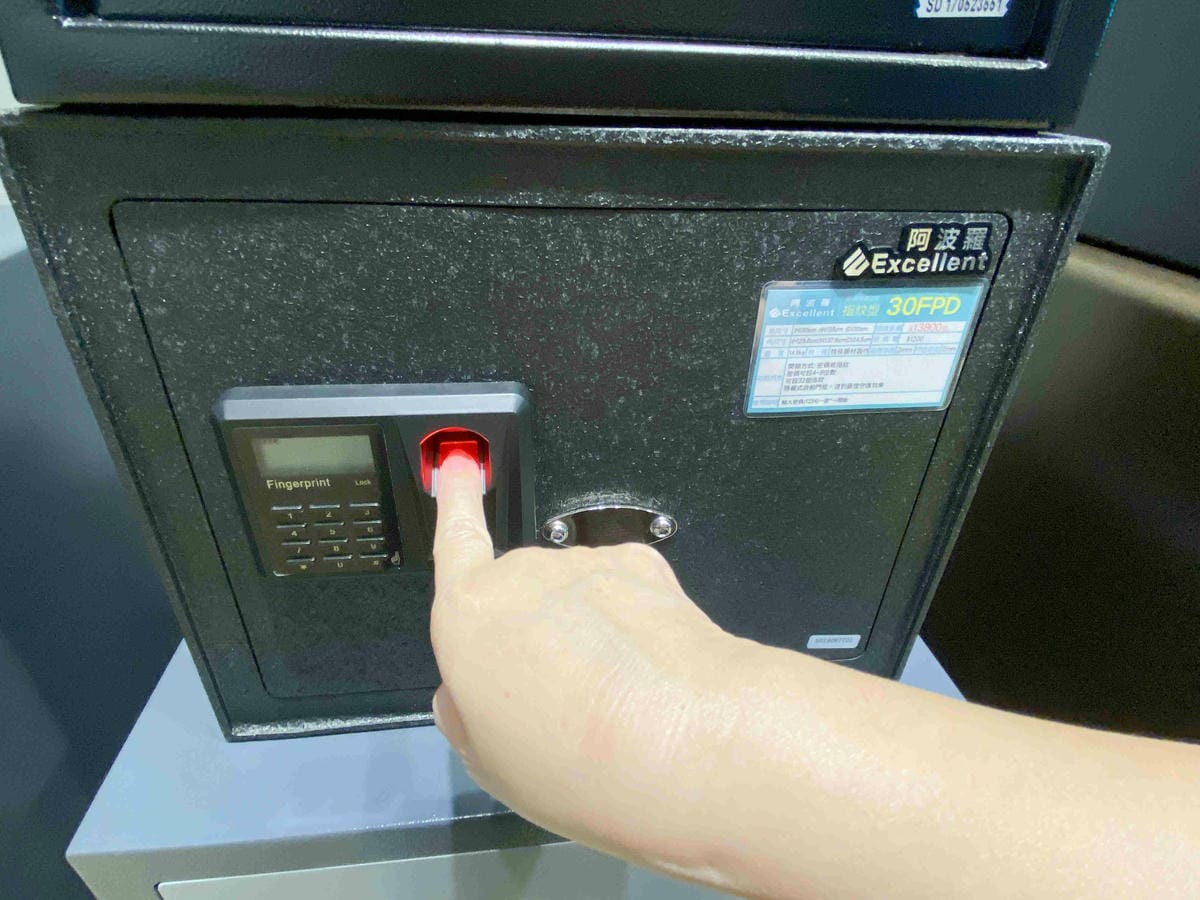 阿波羅保險箱 (36).jpg 阿波羅保險箱 (36).jpg