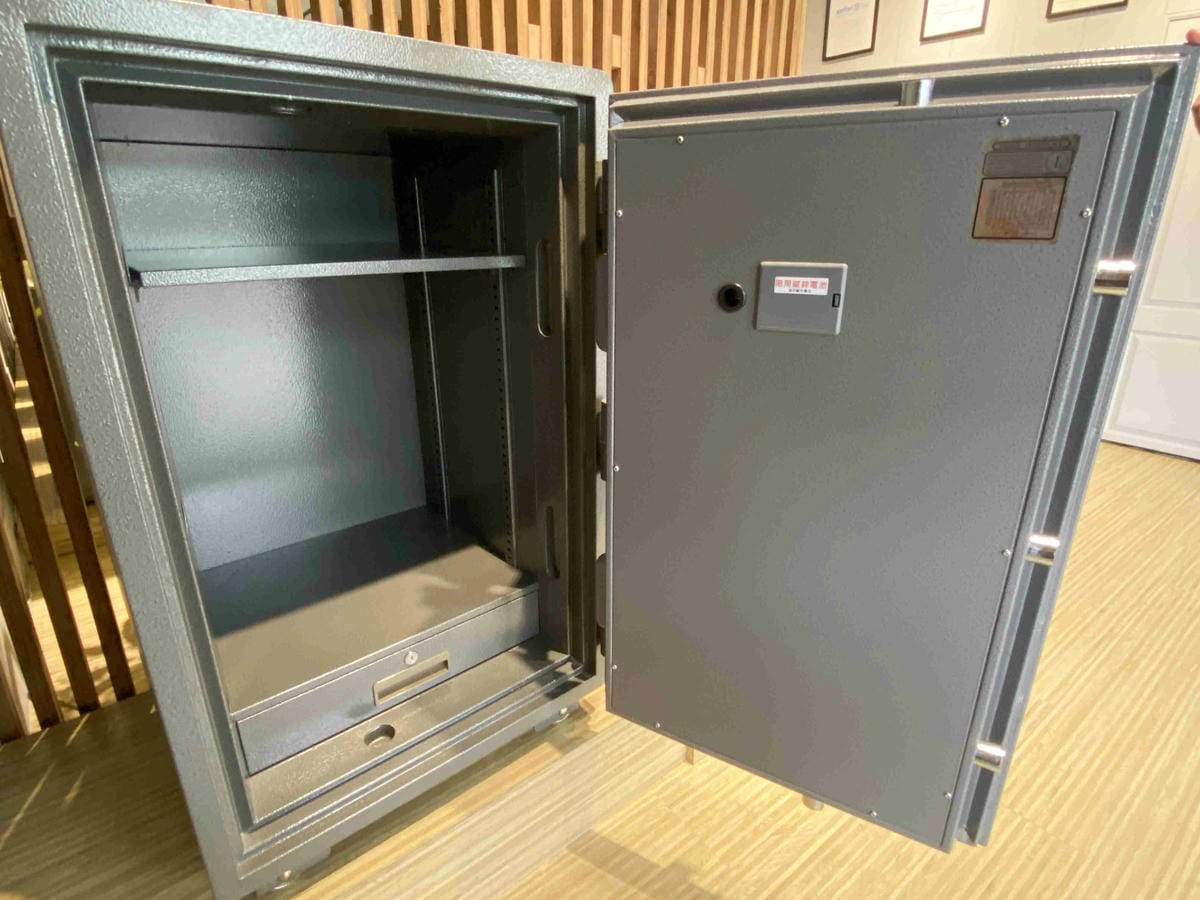 阿波羅保險箱 (64).jpg 阿波羅保險箱 (64).jpg