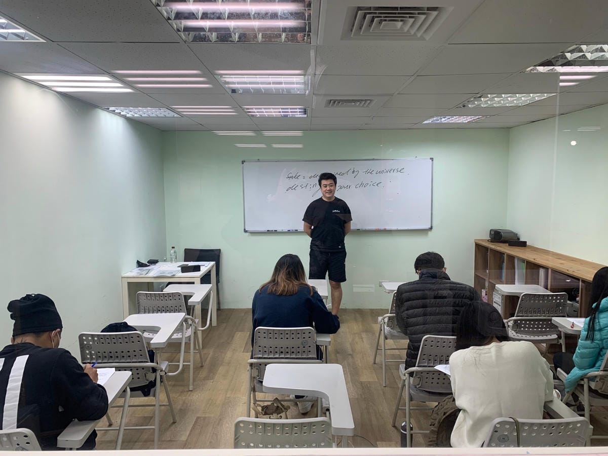 /tmp/phpKmBten /tmp/phpKmBten