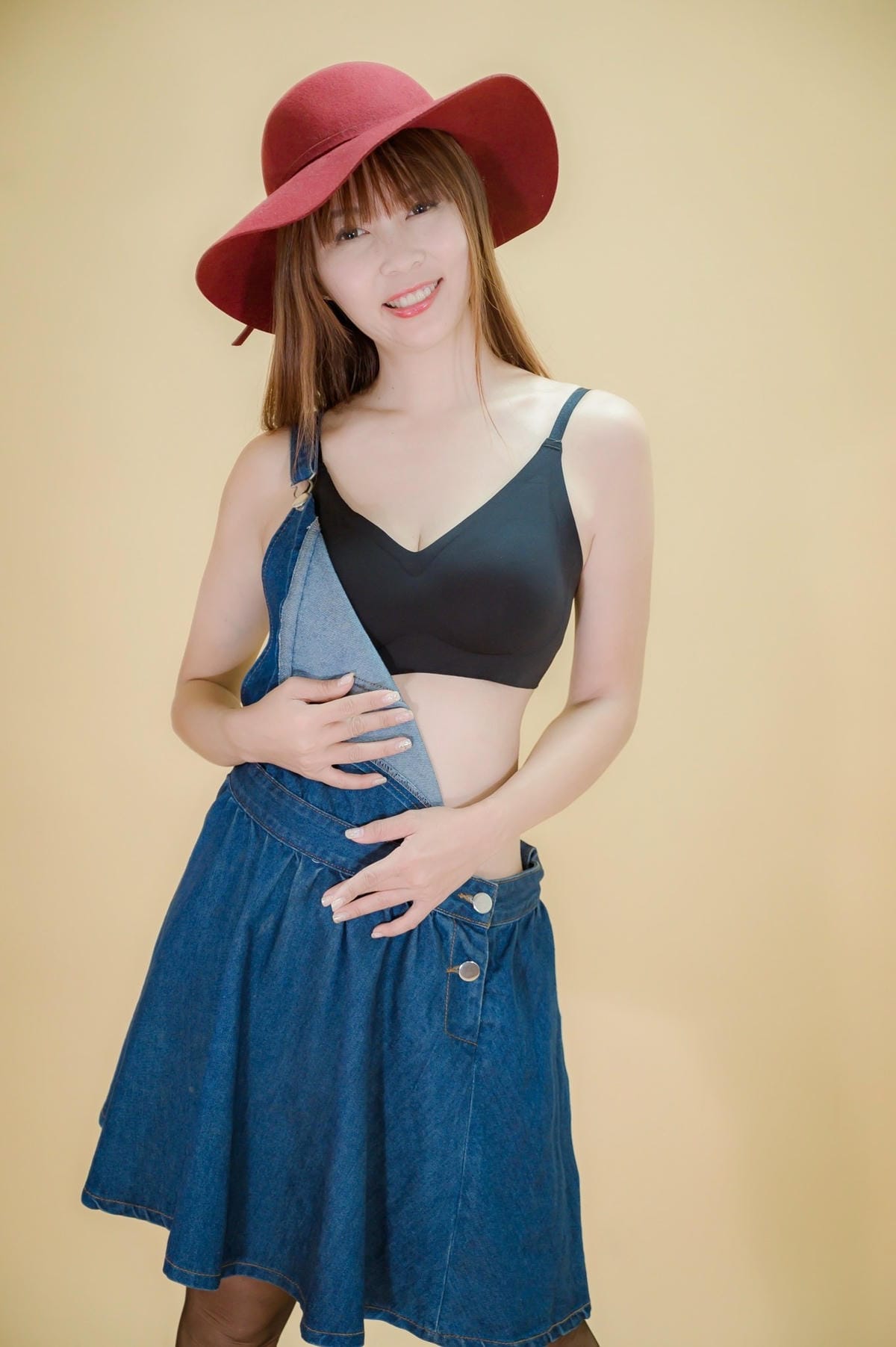 /tmp/php6kJkJC 依夢無痕無鋼圈內衣採用4排背勾可隨時彈性調整