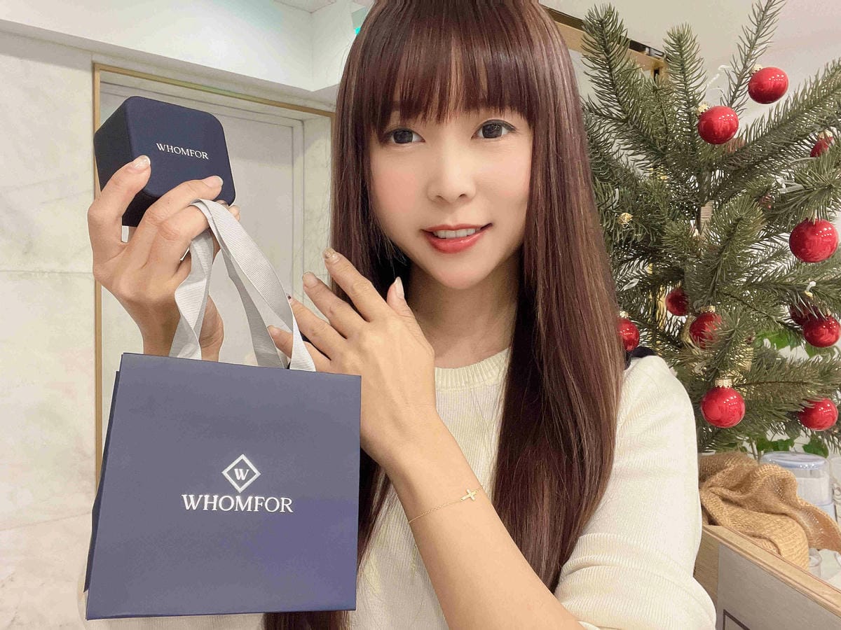 Whomfor經典十字架鑲鑽純銀手鍊.Spotlight 簡約雙鑽鎖骨鍊 (25).jpg Whomfor經典十字架鑲鑽純銀手鍊.Spotlight 簡約雙鑽鎖骨鍊 (25).jpg