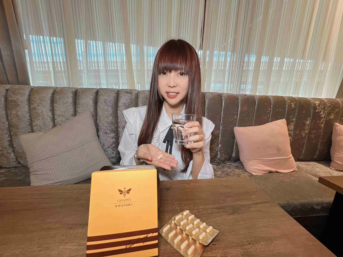 金沛兒青春蜂子 (12).jpg 金沛兒青春蜂子 (12).jpg