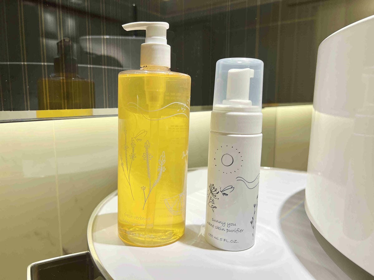 The Wings (13).jpg The Wings (13).jpg