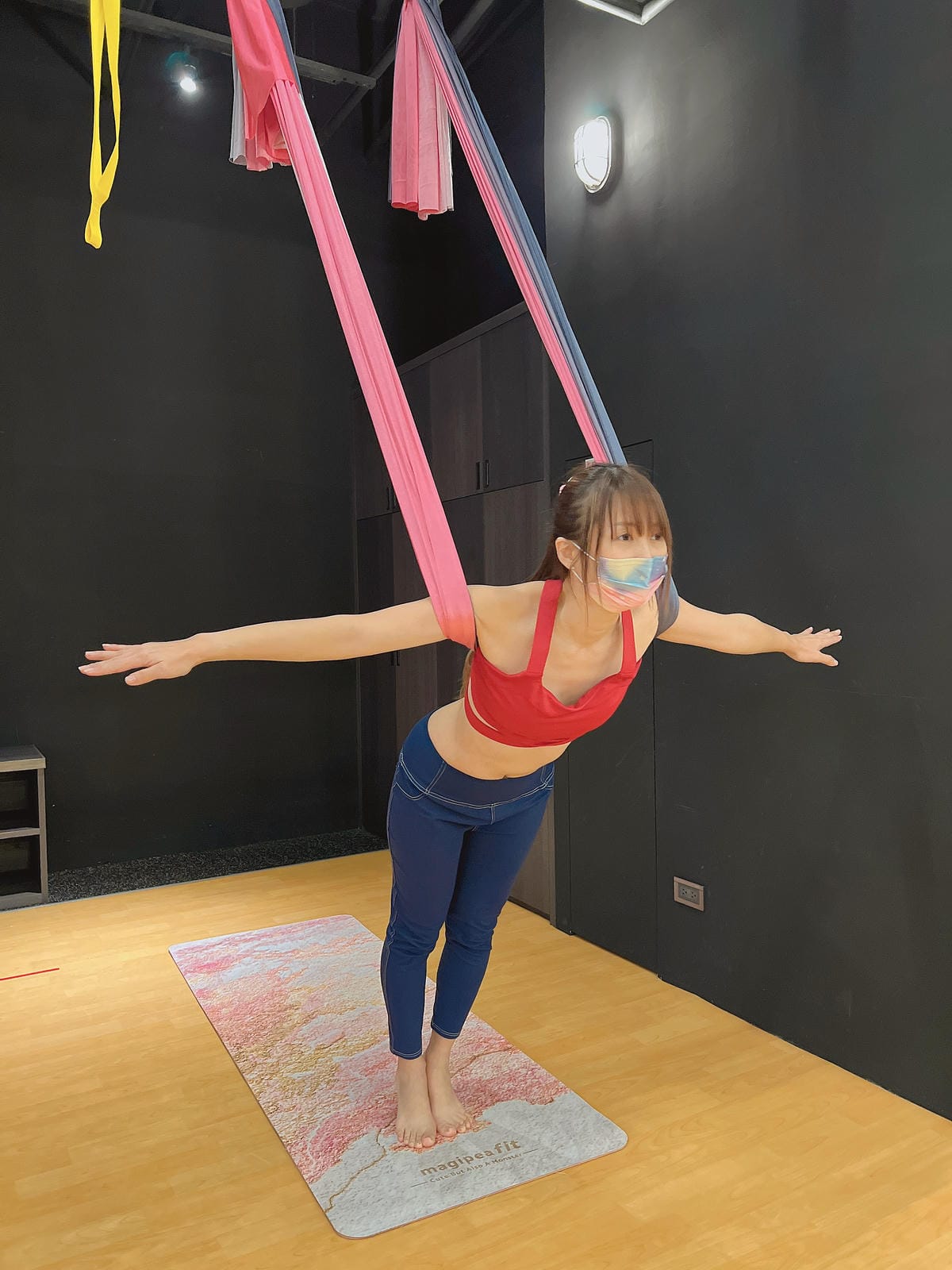 /tmp/phptuC2uD /tmp/phptuC2uD