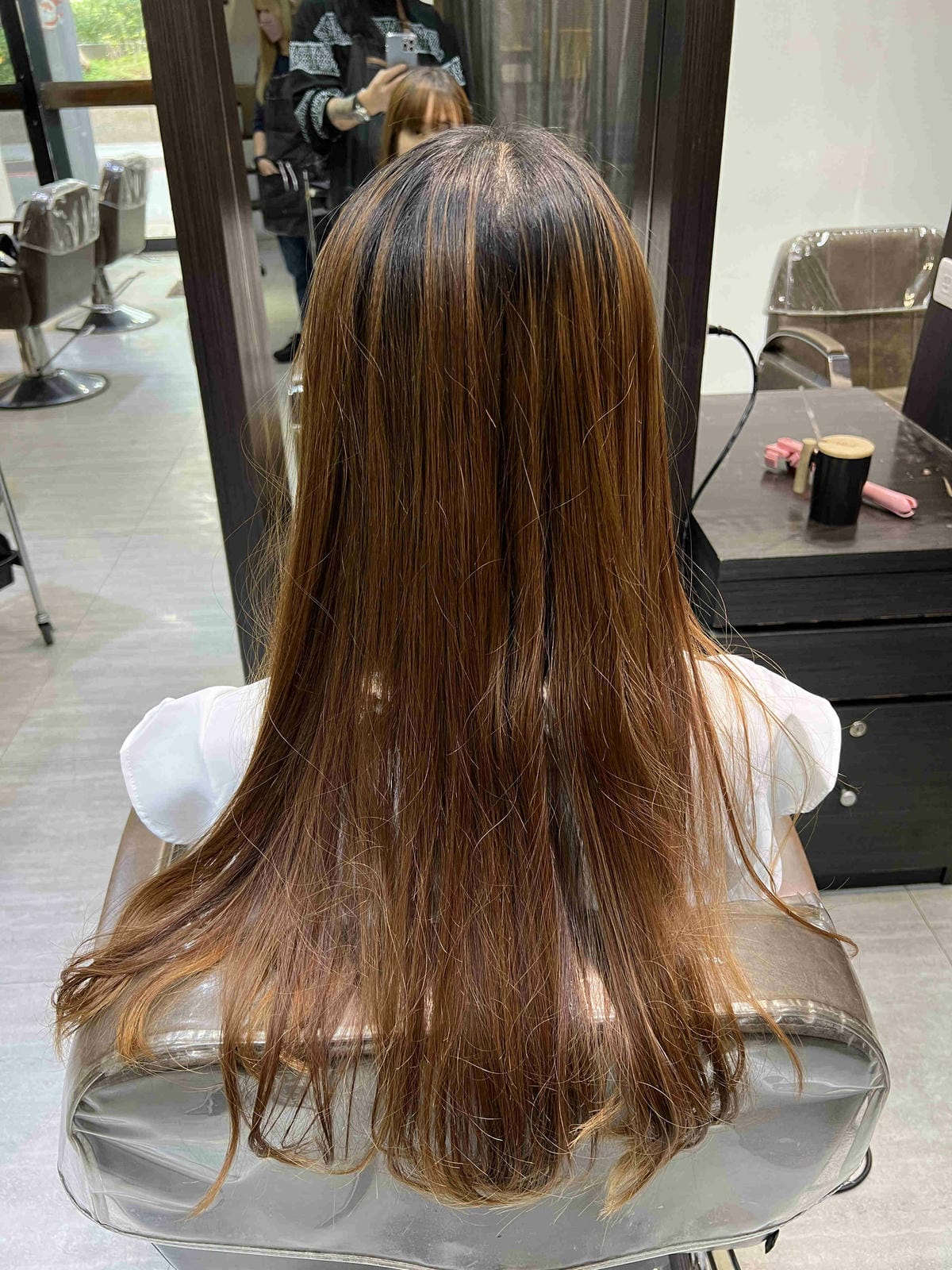 FINHAIR (70).jpg FINHAIR (70).jpg