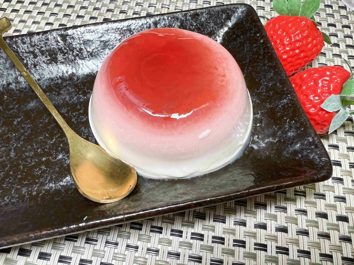 依蕾特-鮮奶布丁哈密瓜雪酪草莓雪酪 (18).jpg 依蕾特-鮮奶布丁哈密瓜雪酪草莓雪酪 (18).jpg