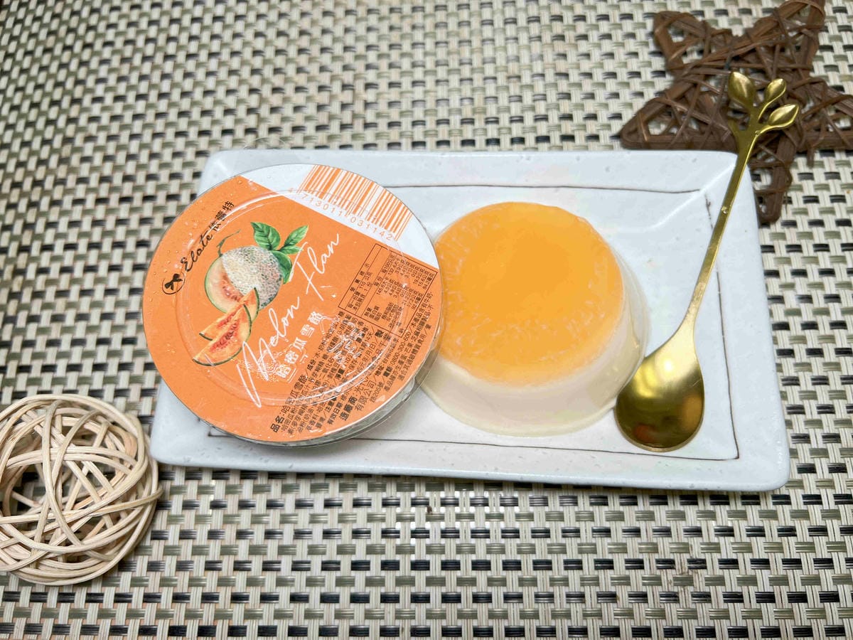 依蕾特-鮮奶布丁哈密瓜雪酪草莓雪酪 (14).jpg 依蕾特-鮮奶布丁哈密瓜雪酪草莓雪酪 (14).jpg