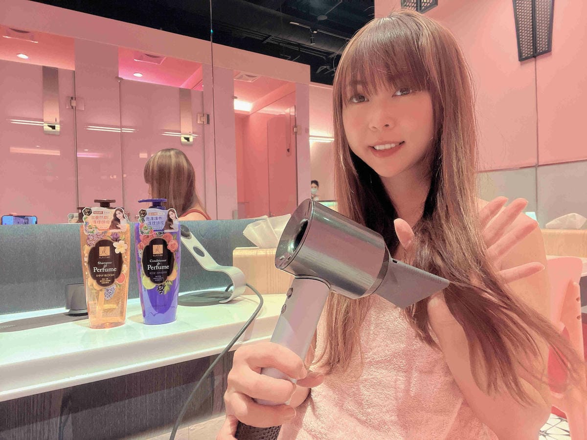 伊思婷奢華香水洗髮潤髮乳 (51).jpg 伊思婷奢華香水洗髮潤髮乳 (51).jpg