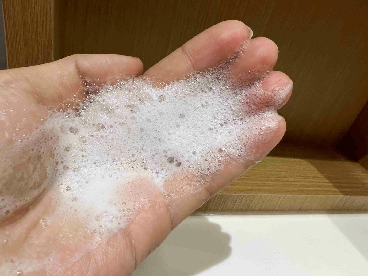 伊思婷奢華香水洗髮潤髮乳 (33).jpg 伊思婷奢華香水洗髮潤髮乳 (33).jpg