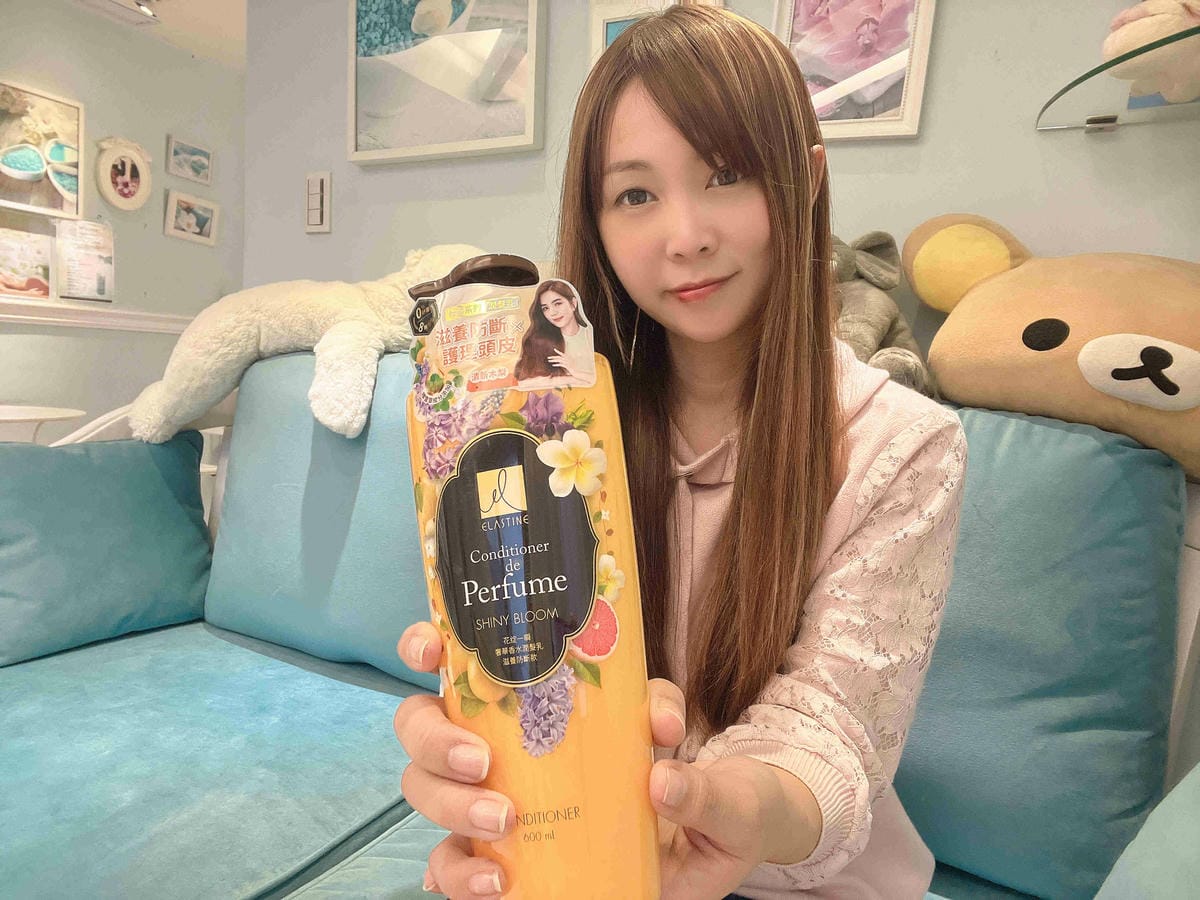 伊思婷奢華香水洗髮潤髮乳 (8).jpg 伊思婷奢華香水洗髮潤髮乳 (8).jpg