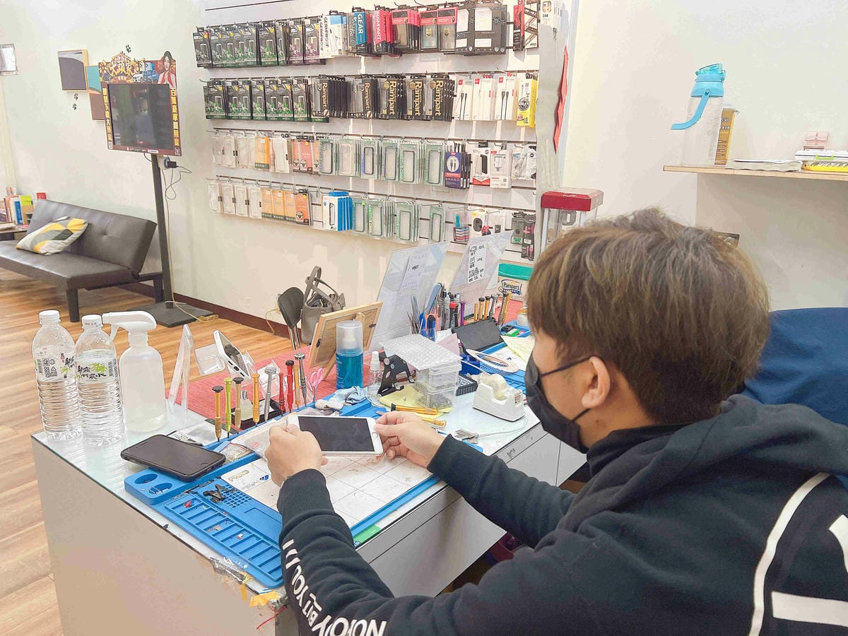 完美手機維修 (22).jpg 完美手機維修 (22).jpg