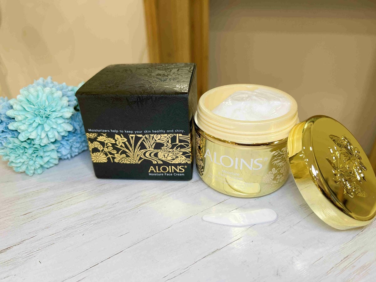 ALOINS 雅洛茵斯皇家蘆薈美肌霜 ALOINS 雅洛茵斯皇家蘆薈美肌霜