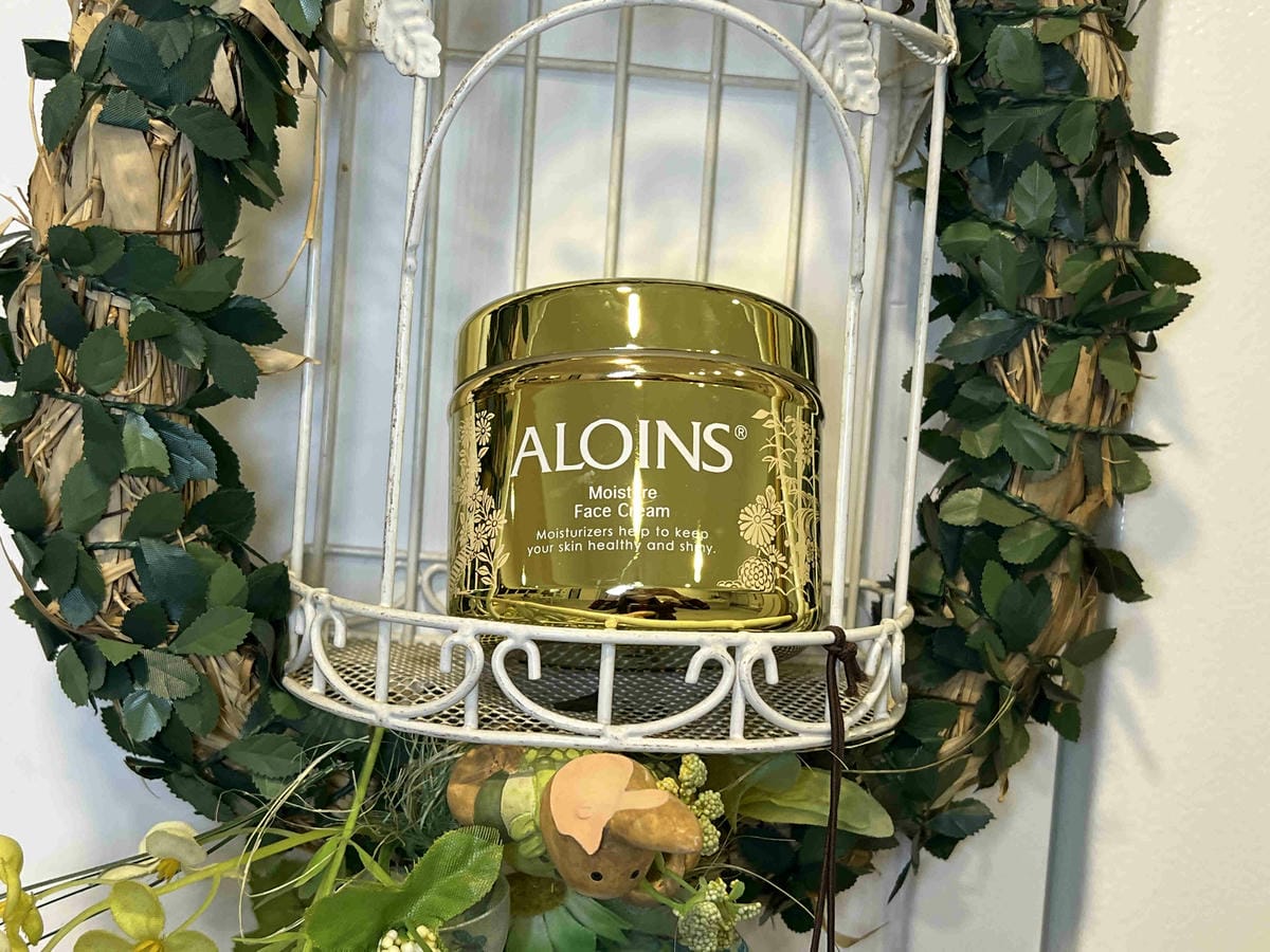 ALOINS 雅洛茵斯皇家蘆薈美肌霜 ALOINS 雅洛茵斯皇家蘆薈美肌霜