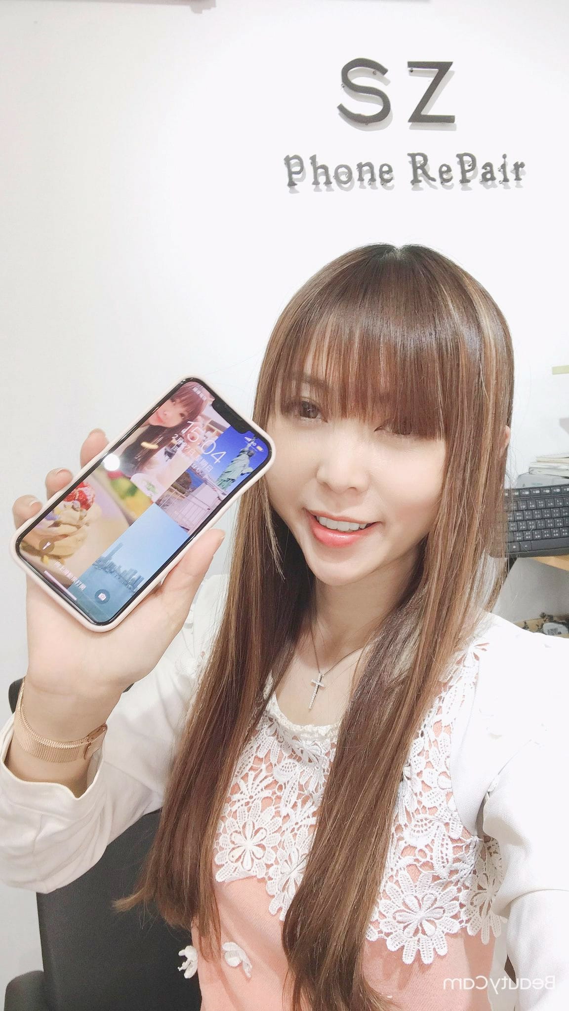 /tmp/phpU6Lm4R /tmp/phpU6Lm4R