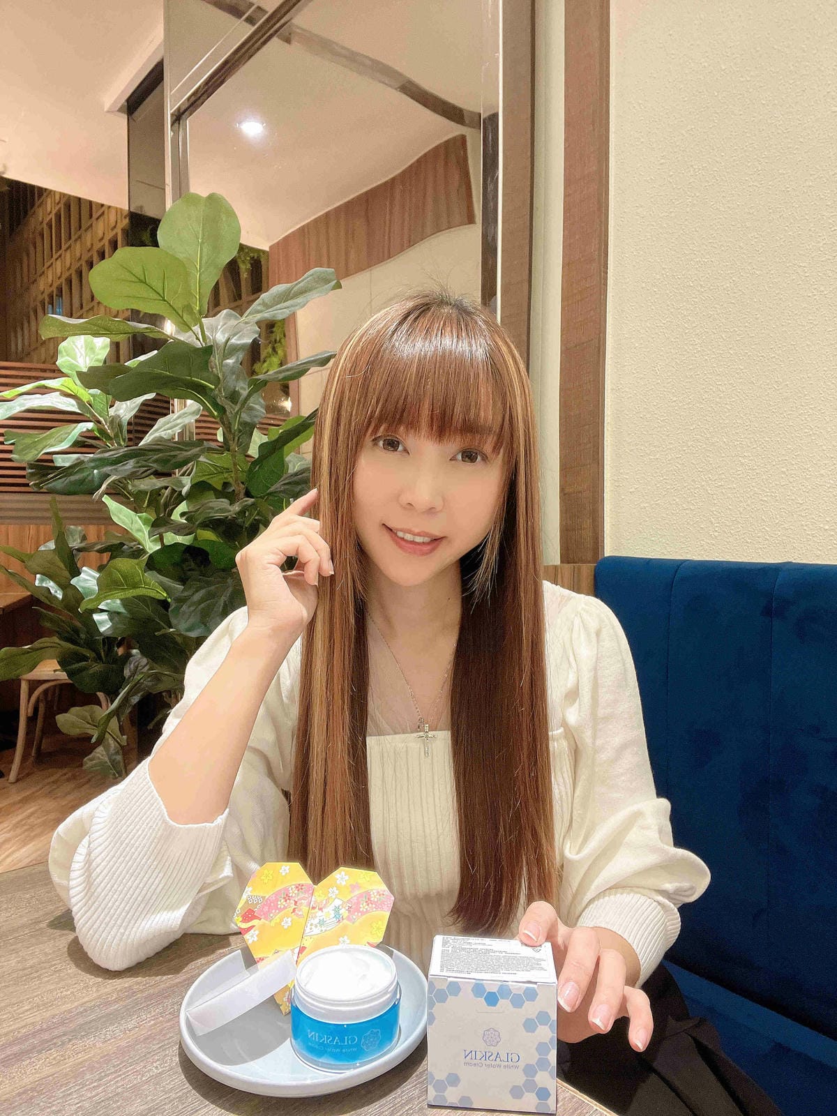 可苪絲全效水凝霜 (10).jpg 可苪絲全效水凝霜 (10).jpg