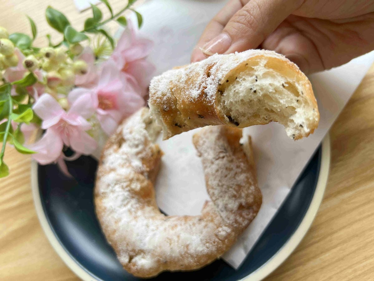 九月初生乳捲甜甜圈 (22).jpg 九月初生乳捲甜甜圈 (22).jpg