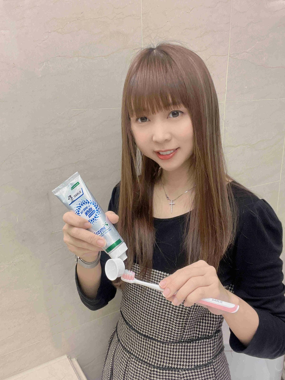 黑人全亮白極緻牙膏潄口水 (30).jpg 黑人全亮白極緻牙膏潄口水 (30).jpg