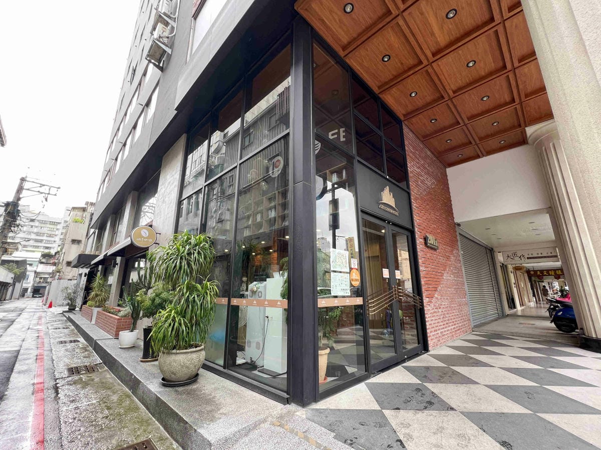 城中城飯店 (2).jpg 城中城飯店 (2).jpg