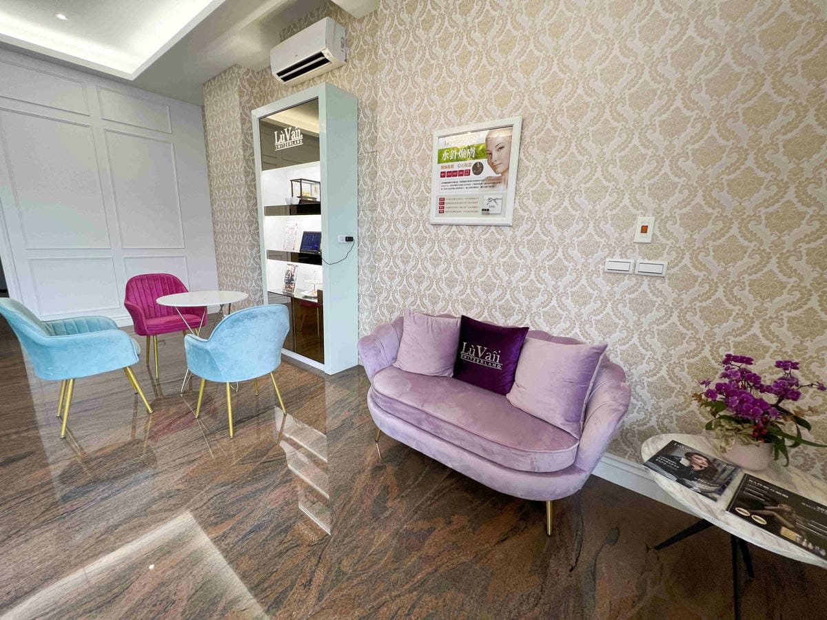 露琺意 (2).jpg 露琺意 (2).jpg