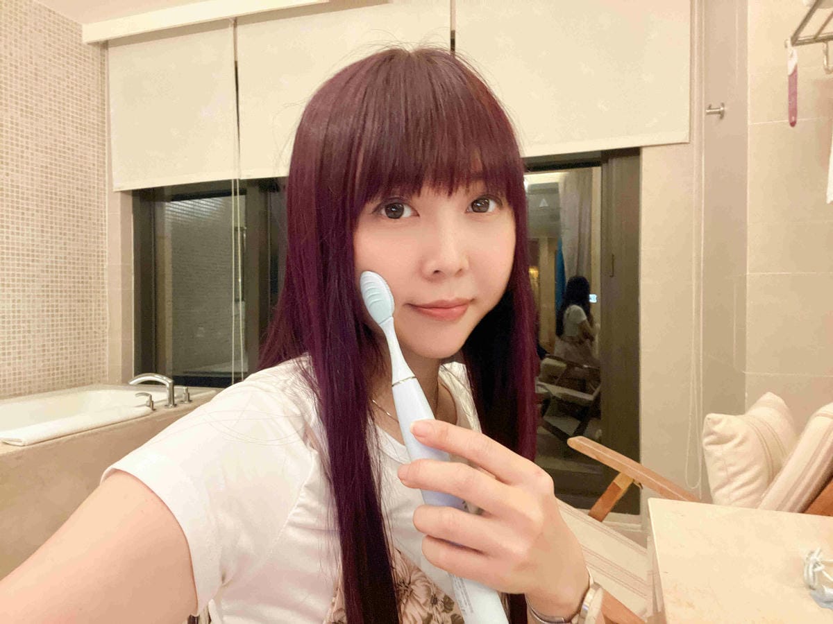 ROAMAN羅曼 (1).jpg ROAMAN羅曼 (1).jpg