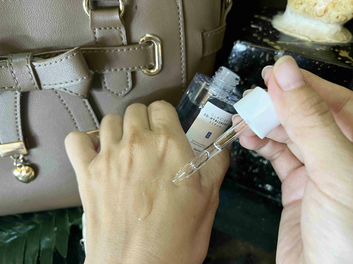 Feelxo 冰川5D極潤玻尿酸精華液 (11).jpg Feelxo 冰川5D極潤玻尿酸精華液 (11).jpg